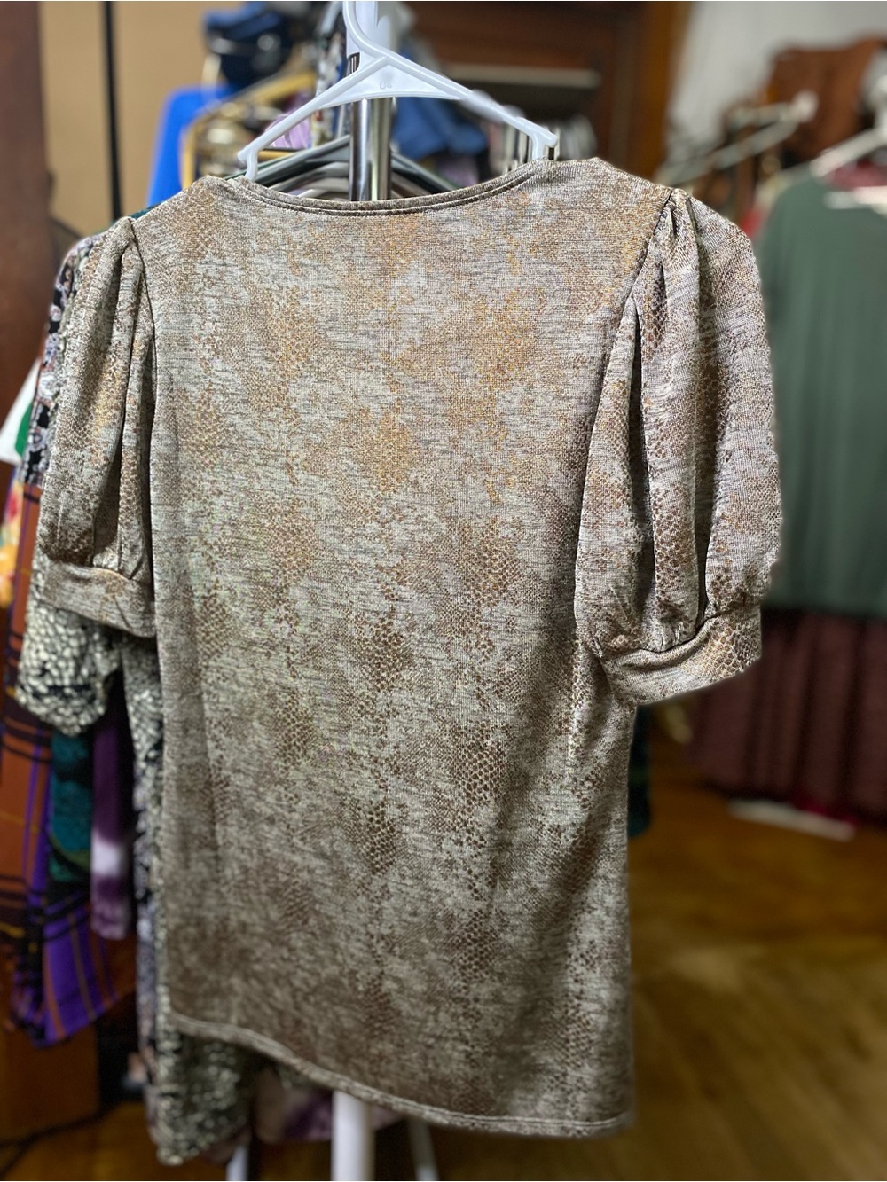 White House Black Market Taupe Metallic V-Neck Puff Sleeve Top - Picture 4 of 4
